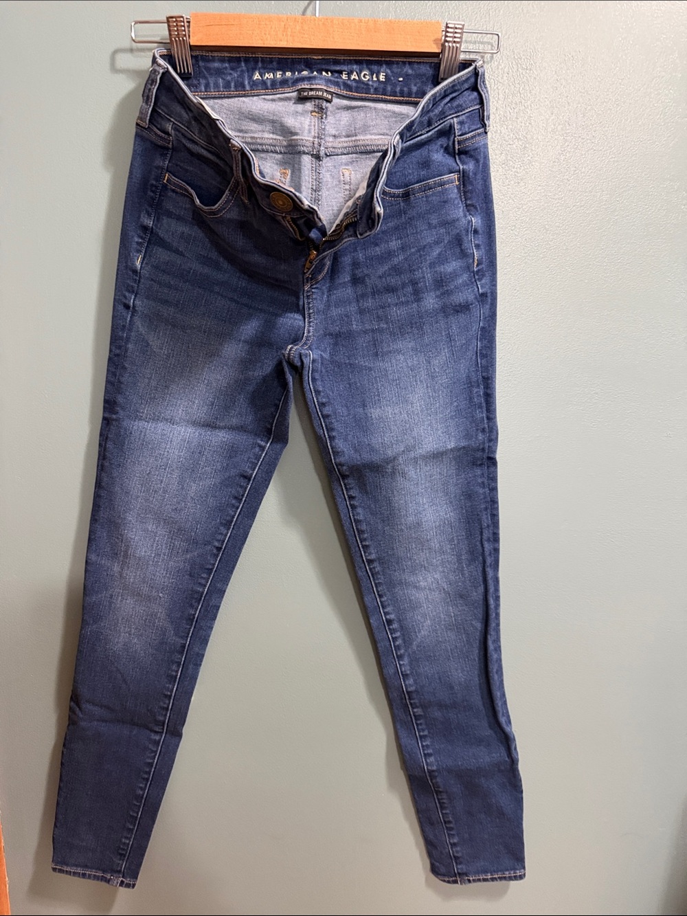 American Eagle Outfitters Women’s Jeggings - Medium Blue Wash